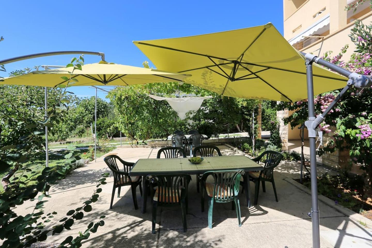 Little Heaven On Earth - Apartmani Martina Vlasici Exterior photo